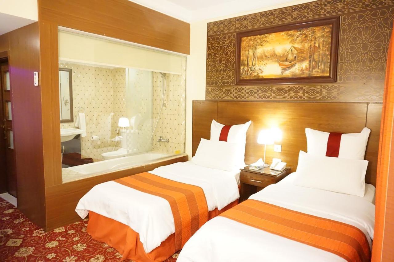 Petra Nights Hotel Exterior foto