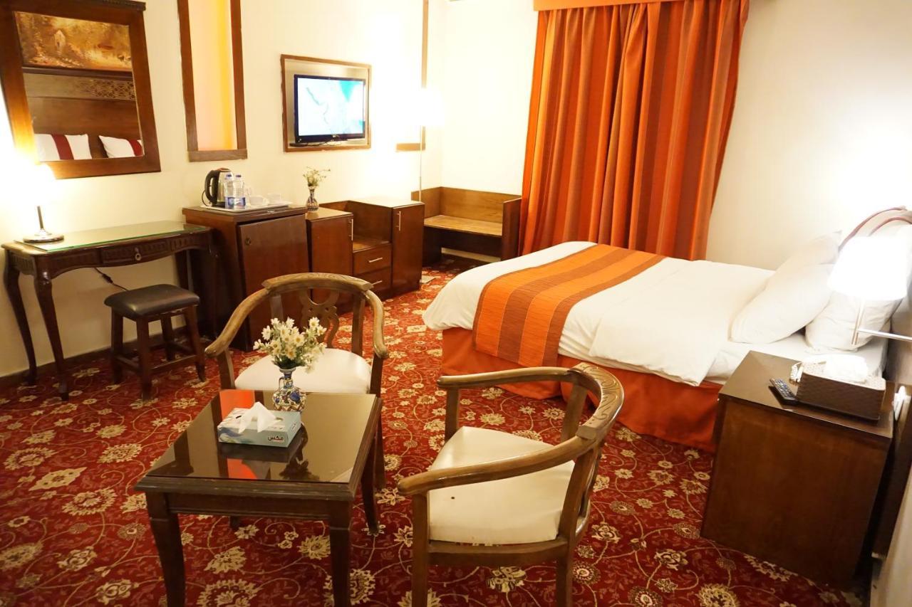 Petra Nights Hotel Exterior foto